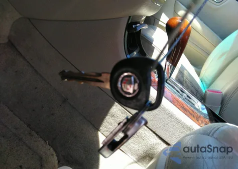 2009 Cadillac Dts 1Sd из США, поврежденный, VIN 1G6KD57Y29U135950